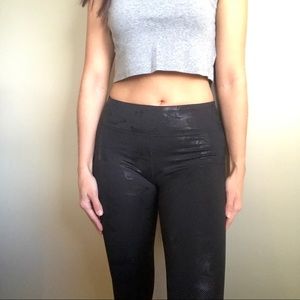 Fabletics Cropped Legging